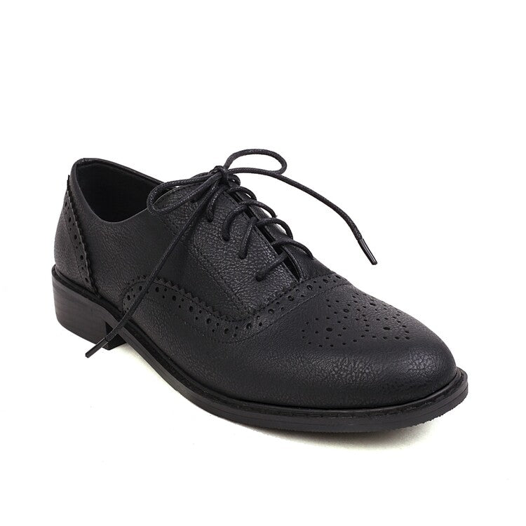 Women Round Toe Carved Lace-Up Flat Oxford Shoes