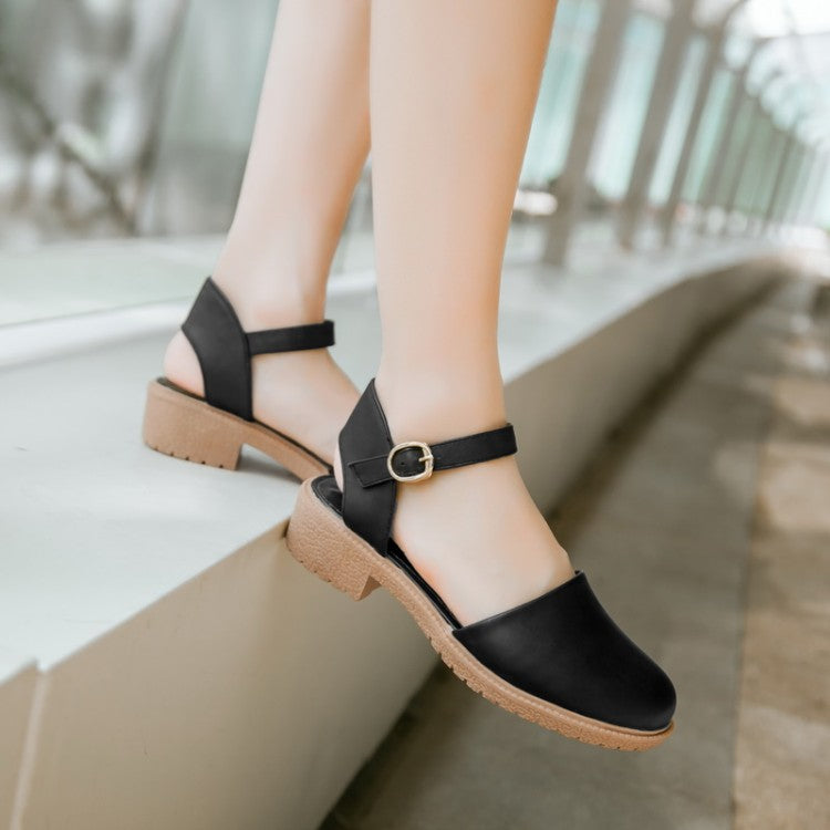Woman Round Toe Hollow Out Block Heel Sandals