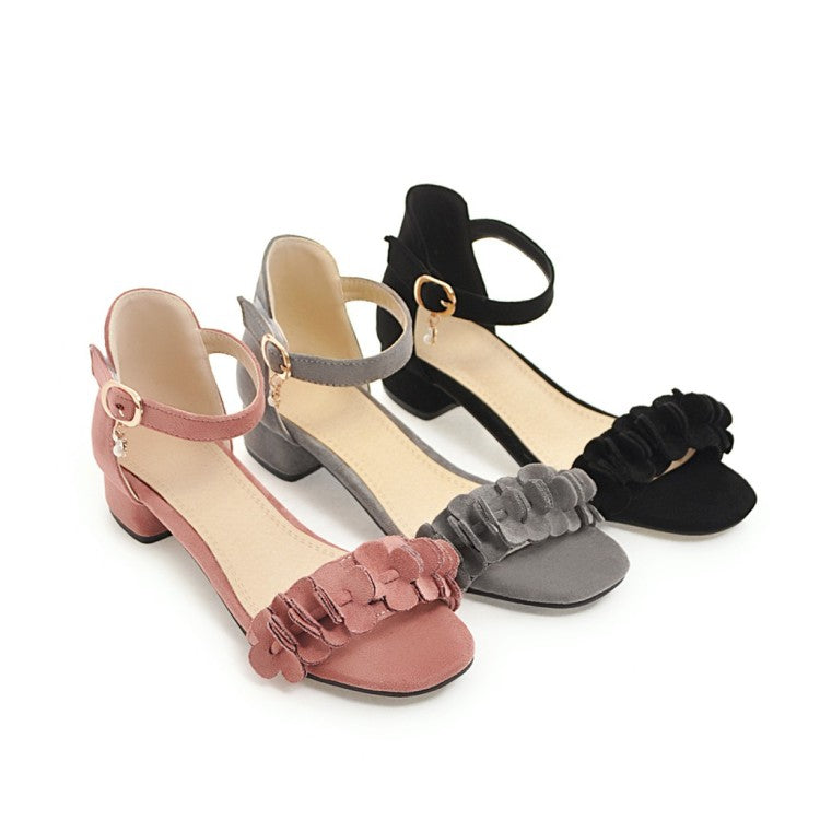 Women Solid Color Pleated Ankle Strap Hollow Out Low Block Heels Sandals