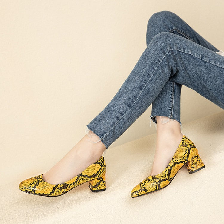 Woman Snake-printed Block Heels Pumps
