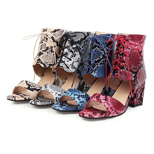 Woman Woven Snake Print Tied Strap Chunky Heel Sandals