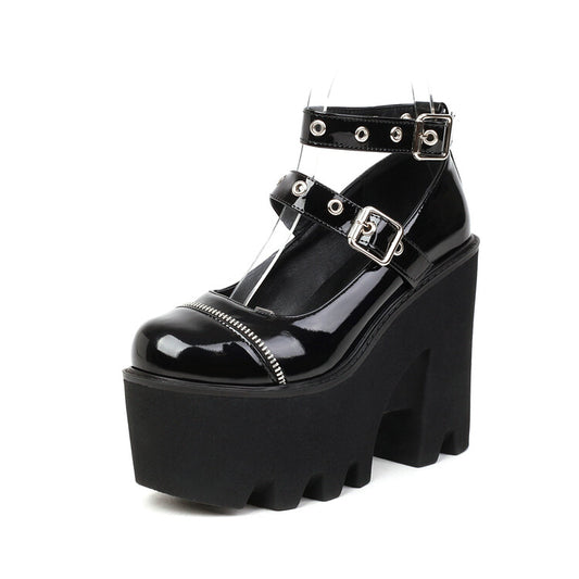 Woman Rivets Thick Sole Round Toe Metal Buckle Chunky Heel Platform Pumps
